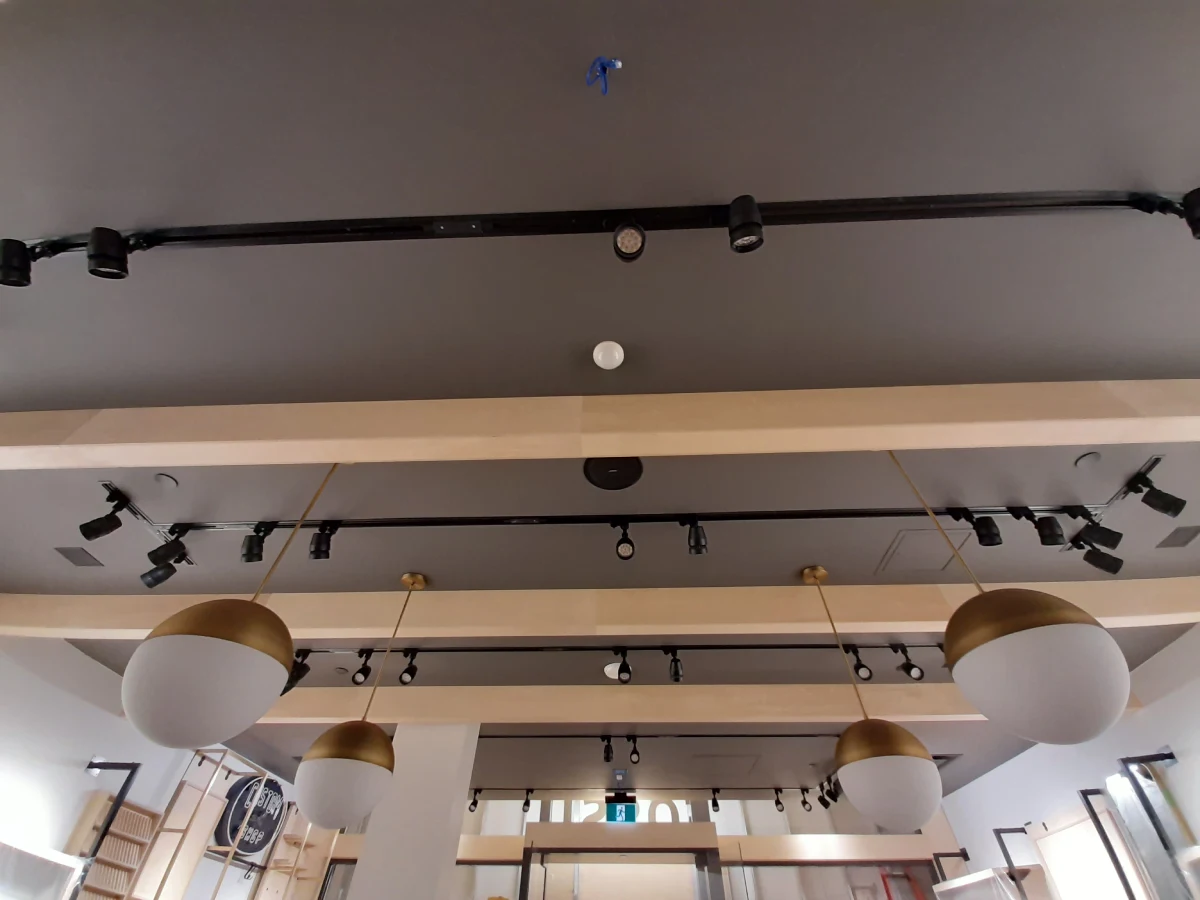 Lighting Installtion Handyman Mississauga Contracting